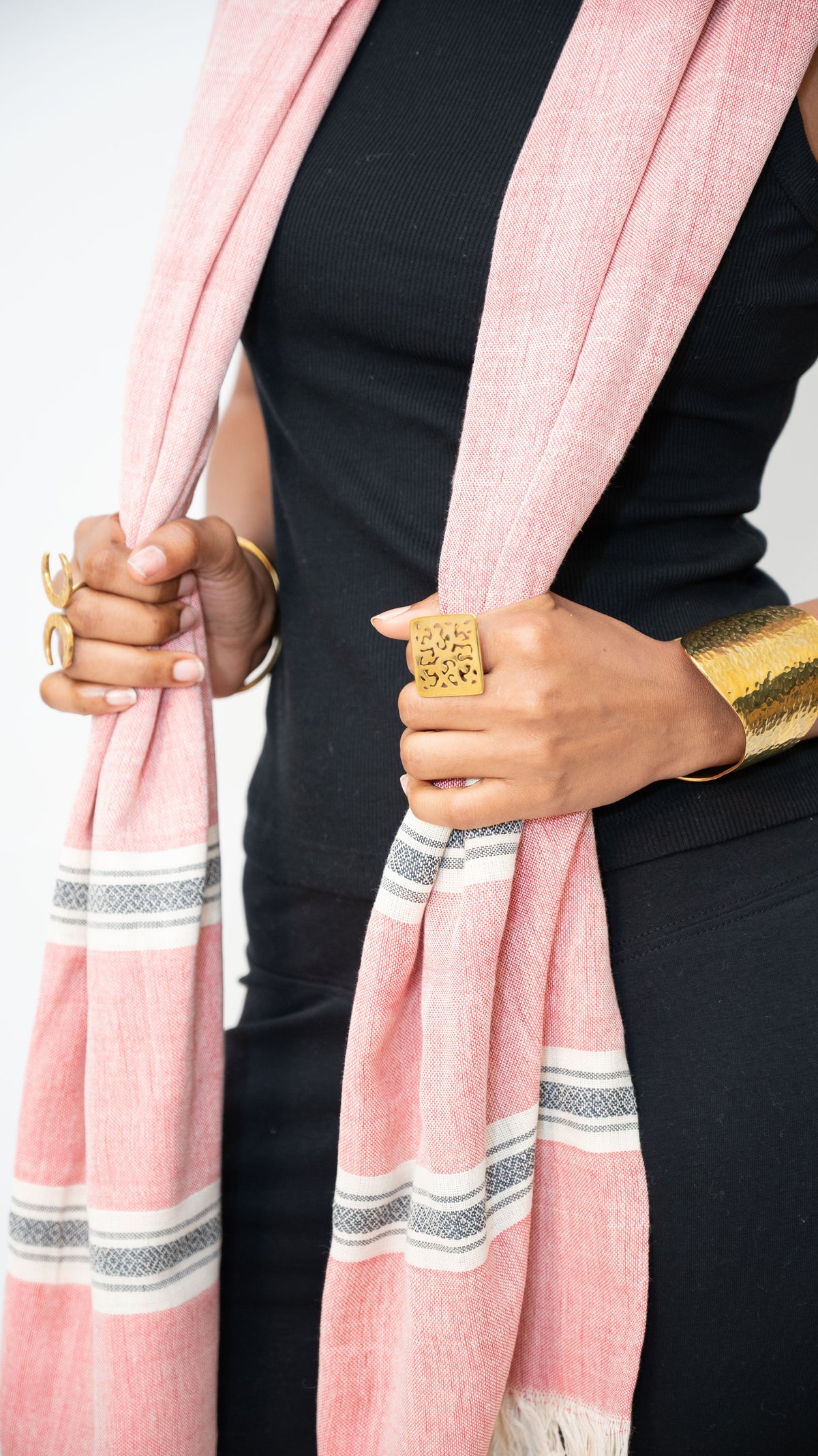 Accessories & Wraps