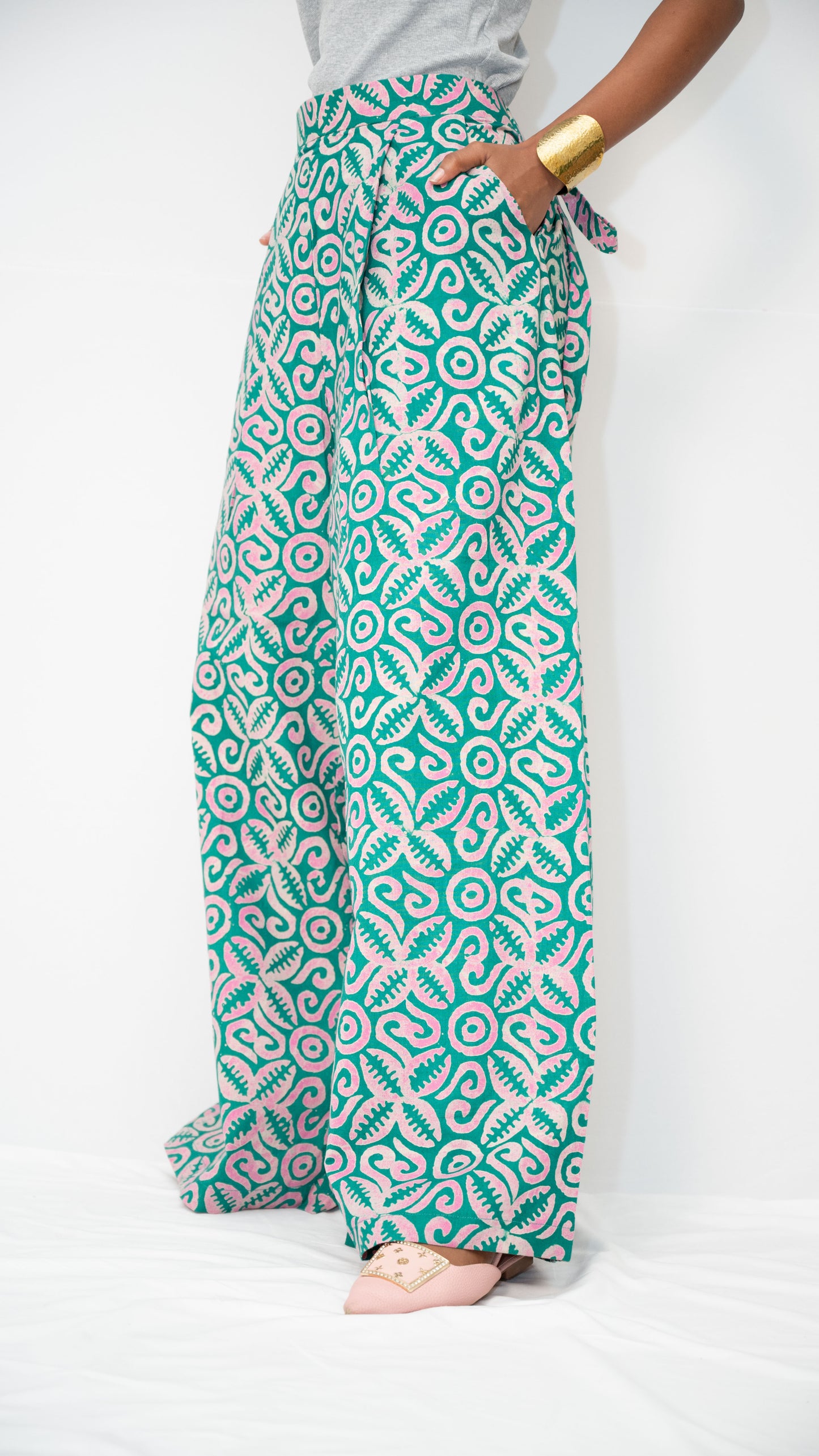 ZIA ADJUSTABLE PANTS - Kitenge Wide-Leg Trousers